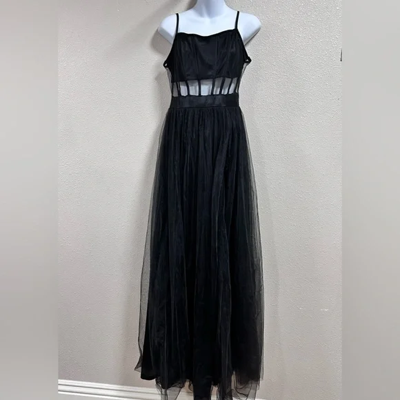 Windsor Black Tulle Cutout Waist Spaghetti Strap Leg Slit Formal Gown Large Prom - Picture 2 of 13